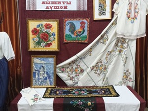 Выставка «Узоры вышиты душой»